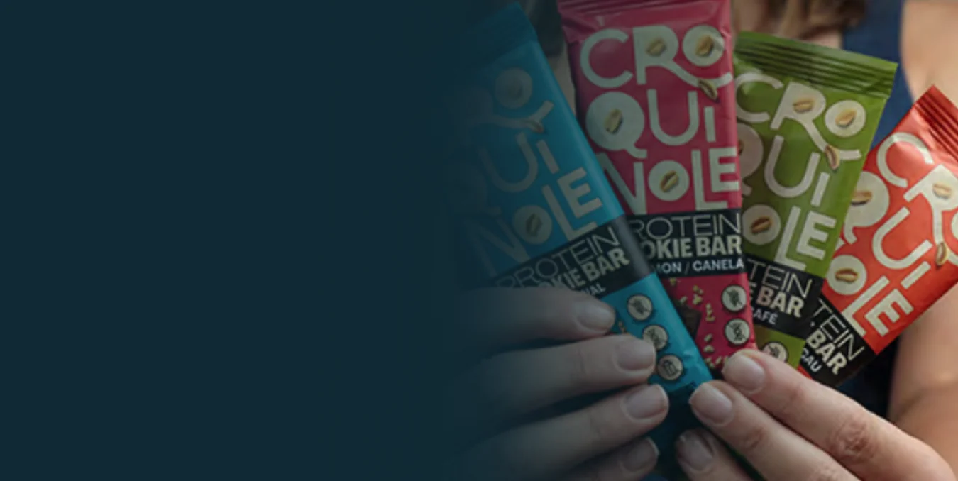 Embalagens do Croquinole apresentadas no e-book sobre redesenho